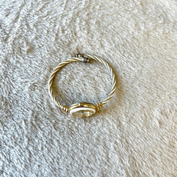 Vintage Gold & White Collezio Quartz Bracelet Watch - Picture 6 of 6